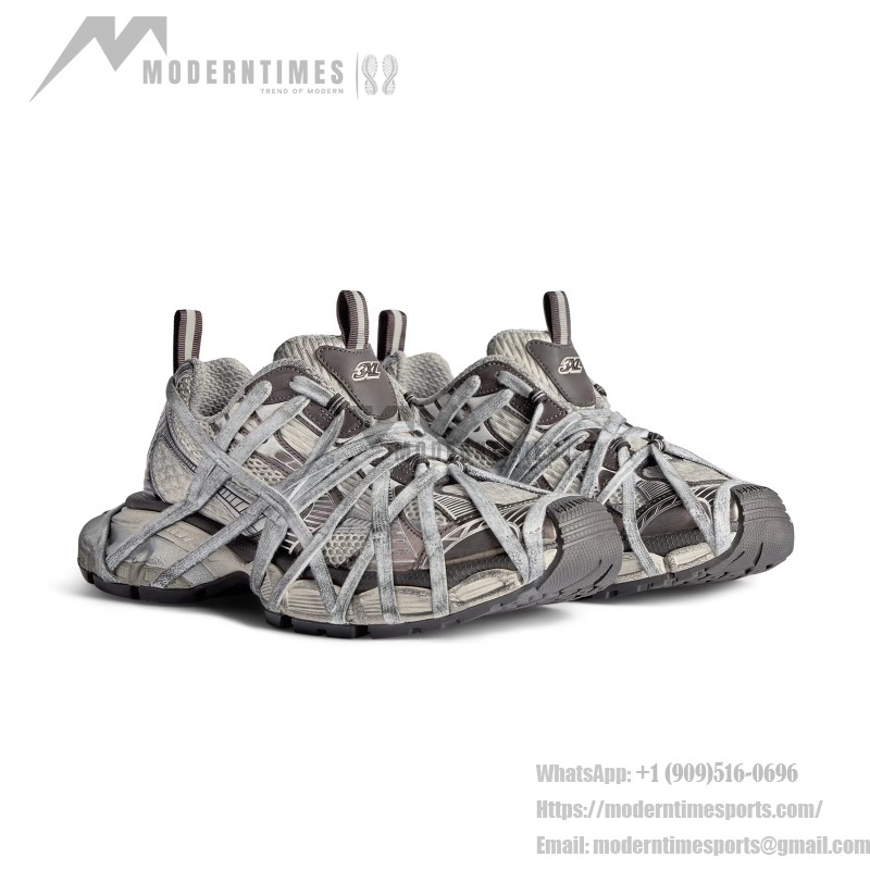 발렌시아가 러너 커피 브라운 청키 스니커즈 778698W3XLL2097 발렌시아가 러너 스니커즈 커피 브라운 778698W3XLL2097 측면