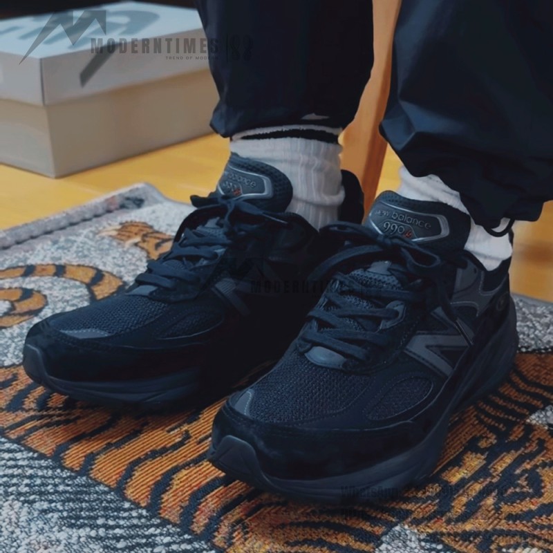 New Balance 990v6 Made in USA Triple Black U990BB6 – Premium Suede and Mesh Sneakers in Triple Black