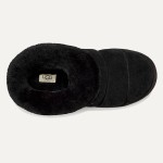 UGG レディースプラットフォームスリッパ 1146390 - 冬のブラックシープスキンスリッパ UGG レディースプラットフォームスリッパ 1146390 ブラックのシープスキン裏地付き