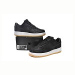 CLOT x ナイキ エア フォース 1 'ブラックシルク' - プレミアムブラックスニーカー CLOT x ナイキ エア フォース 1 'ブラックシルク' - 隠れたパターンとガムソールが特徴のブラックスニーカー