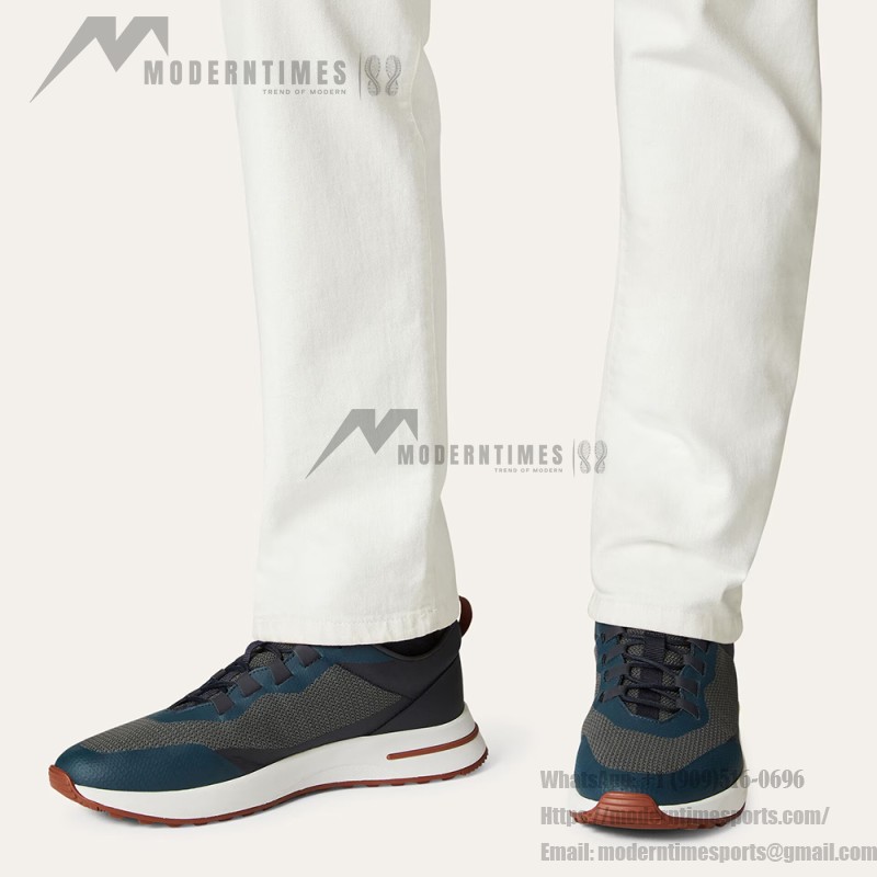 Loro Piana FAM1718-F3DW marineblaue Ledersneaker Loro Piana FAM1718-F3DW marineblaue Sneaker Vorderansicht mit grauen und braunen Details