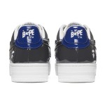 BAPE STA ブラック&ブルーコンボスニーカー 1H20-191-046-BLUE 光沢のあるブラック&ブルーのBAPE STAスニーカー、スターのロゴ付き