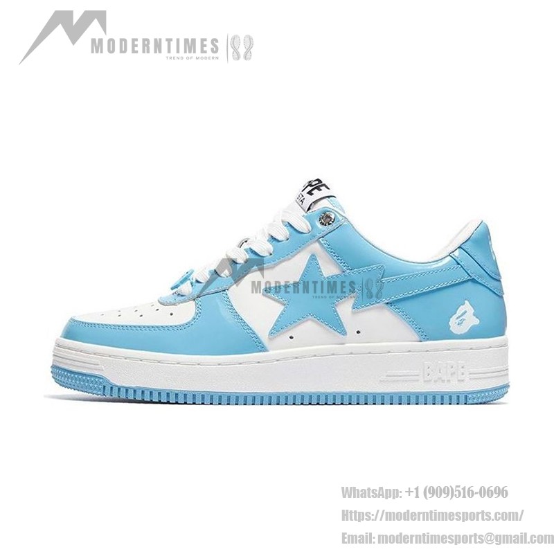 BAPE STA ホワイト&スカイブルーパテントレザースニーカー 1I70-191-002-BLUE ホワイト&スカイブルーパテントレザーデザインのBAPE STAスニーカー、スターのロゴ付き