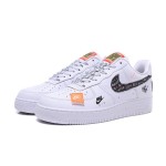 Nike Air Force 1 Low AR7719-100 - 大胆なJust Do Itホワイトエディション Nike Air Force 1 Low AR7719-100 - Just Do Itグラフィックが特徴のホワイトスニーカー