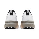 ASICS Gel Kayano 31 メンズ安定性ランニングシューズ ASICS Gel Kayano 31 1011C005-100 メンズランニングシューズ 高性能安定性とクッション性