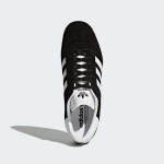 Adidas Gazelle BB5476 - Black Suede Sneakers with White Stripes Adidas Gazelle BB5476 Black Suede Sneakers with White Stripes