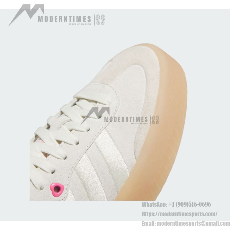 Adidas Samba OG ID1104 - Beige Sneakers with Pink Accents Adidas Samba OG ID1104 Beige Sneakers with Pink Accents and Gum Sole