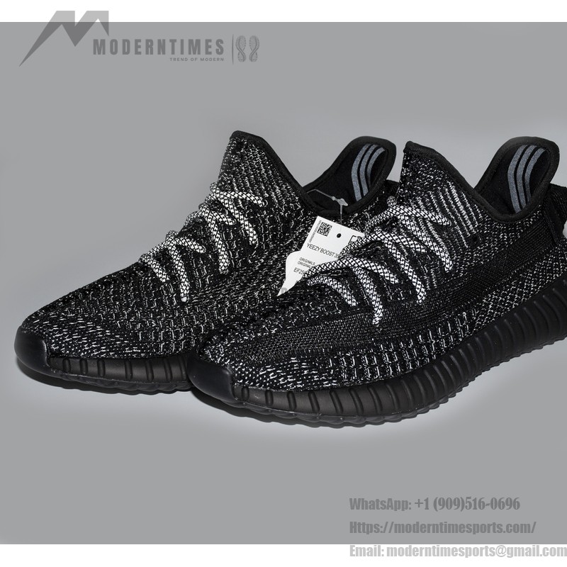 カニエ・ウェスト x アディダス イージー ブースト 350 V2 ブラックスタティック EF2567 カニエ・ウェスト x アディダス イージー ブースト 350 V2 ブラックスタティック EF2567 リフレクティブディテール付き