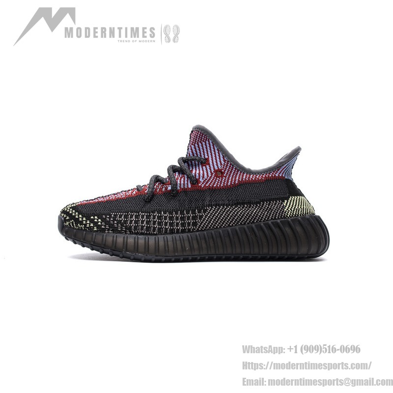 アディダス イージーブースト 350 V2 "Yecheil Reflective" マルチカラースニーカー アディダス イージーブースト 350 V2 "Yecheil Reflective" FX4145 - 限定版反射スニーカー