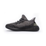 アディダス イージーブースト 350 V2 "Yecheil Reflective" マルチカラースニーカー アディダス イージーブースト 350 V2 "Yecheil Reflective" FX4145 - 限定版反射スニーカー