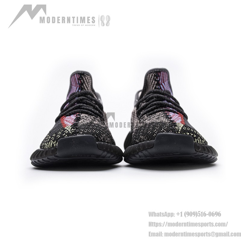 アディダス イージーブースト 350 V2 "Yecheil Reflective" マルチカラースニーカー アディダス イージーブースト 350 V2 "Yecheil Reflective" FX4145 - 限定版反射スニーカー