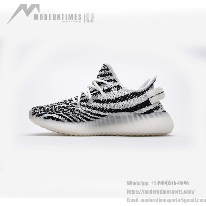 アディダス Yeezy Boost 350 V2 'Zebra' - アイコニックなホワイト/ブラックストライプスニーカー アディダス Yeezy Boost 350 V2 'Zebra' ホワイト/ブラック - メンズファッションスニーカー