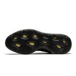 Adidas Yeezy 700 V3 Alvah H67799 - Sleek and Futuristic Streetwear Sneaker Adidas Yeezy 700 V3 Alvah H67799 - Futuristic All-Black Design and Lightweight Comfort