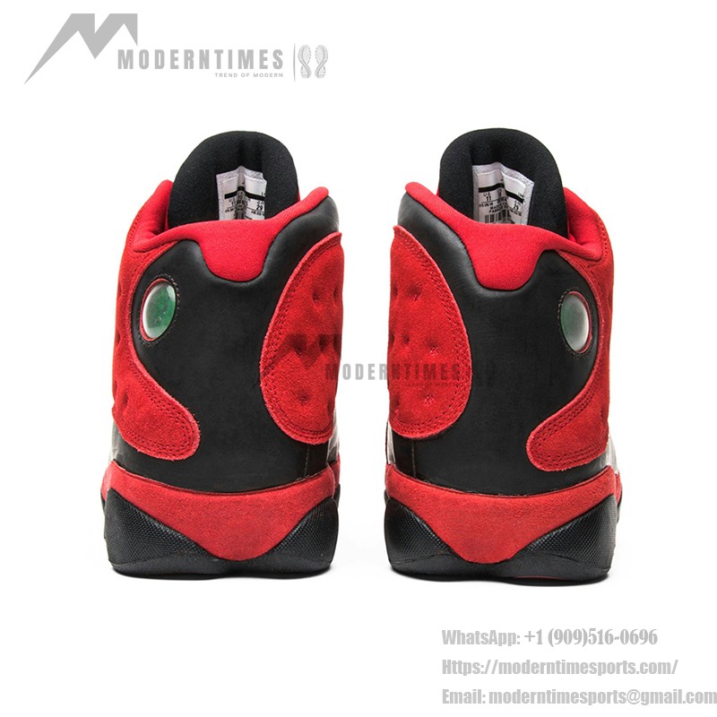 Air Jordan 13 Retro "Black Red" DJ5982-602 - 大胆なレッドとブラックのデザイン Air Jordan 13 Retro "Black Red" DJ5982-602 - レッドスエードとブラックレザーのスニーカー