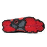 Air Jordan 13 Retro "Black Red" DJ5982-602 - 大胆なレッドとブラックのデザイン Air Jordan 13 Retro "Black Red" DJ5982-602 - レッドスエードとブラックレザーのスニーカー