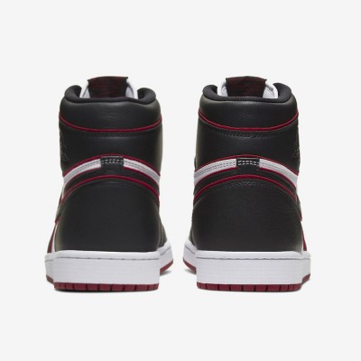 エア ジョーダン 1 ハイ OG 'Bloodline' 555088-062 - クラシックなブラック、ホワイト、レッドのカラーウェイ、タイムレスなデザイン