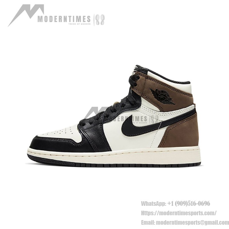 AJ1 Nike Air Jordan 1 Retro High OG GS Dark Mocha AJ1 Nike Air Jordan 1 Retro High OG GS Dark Mocha 上部ビュー