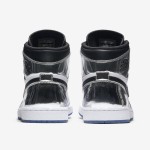 エア ジョーダン 1 ハイ OG 'Pass The Torch' Kawhi Leonard AQ7476-016 - 反射シルバーとブラックのデザイン 反射シルバーとブラックのアクセントが特徴のエア ジョーダン 1 ハイ OG 'Pass The Torch' Kawhi Leonard AQ7476-016