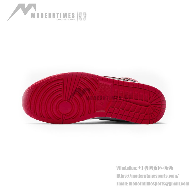 Air Jordan 1 Retro High OG “Homage to Home” Black Red White High-Top Basketball Shoes 861428-061 Air Jordan 1 Retro High OG “Homage to Home” Black Red White High-Top Basketball Shoes