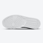 Air Jordan 1 Low 'Panda' DC0774-100 Air Jordan 1 Low 'Panda' DC0774-100 - ブラックとホワイトのスニーカー