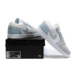 Air Jordan 1 Low 'Paris' CV3043-100 - クラシックなパリ風スニーカー