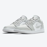 クラシックな白と青のAir Jordan 1 Low DC9036-100スニーカー