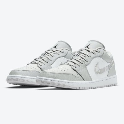 クラシックな白と青のAir Jordan 1 Low DC9036-100 | スタイリッシュで快適な万能スニーカー