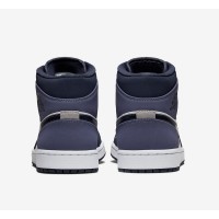 Air Jordan 1 Mid 青と黒の配色 モダンバスケットボールスニーカー 554724-445 - スタイルと快適さの完璧な融合