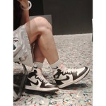 Air Jordan 1 Retro High OG White and Gold Women's Shoes - Side Profile View