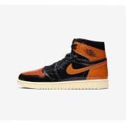 Air Jordan 1 Retro High OG Black Grey High-Top Basketball Shoes 555088-028