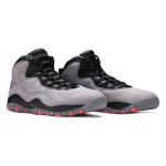 Air Jordan 10 Retro “Cool Grey” 310805-023 クラシックスニーカー Air Jordan 10 Retro “Cool Grey” 310805-023 - クールグレー、レッド&ブラックアクセント