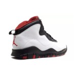 Air Jordan 10 “Double Nickel” 310805-100 アイコニックスニーカー Air Jordan 10 Double Nickel 310805-100 - ブラック、ホワイト、レッドのバスケットボールスニーカー