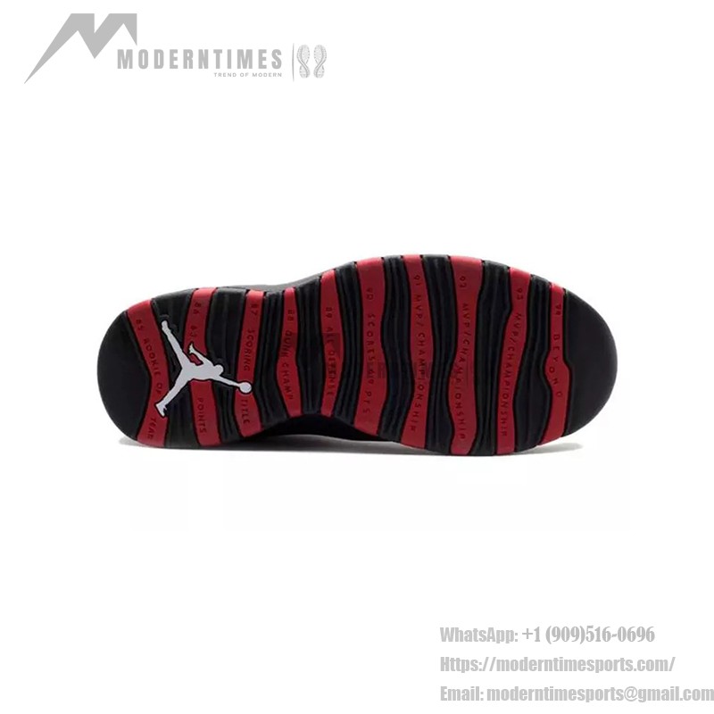 Air Jordan 10 “Double Nickel” 310805-100 アイコニックスニーカー Air Jordan 10 Double Nickel 310805-100 - ブラック、ホワイト、レッドのバスケットボールスニーカー