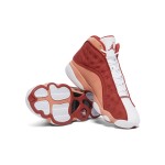 Air Jordan 13 "Dune Red" DJ5982-601 Air Jordan 13 "Dune Red" DJ5982-601 - レッドとベージュのクラシックスニーカー