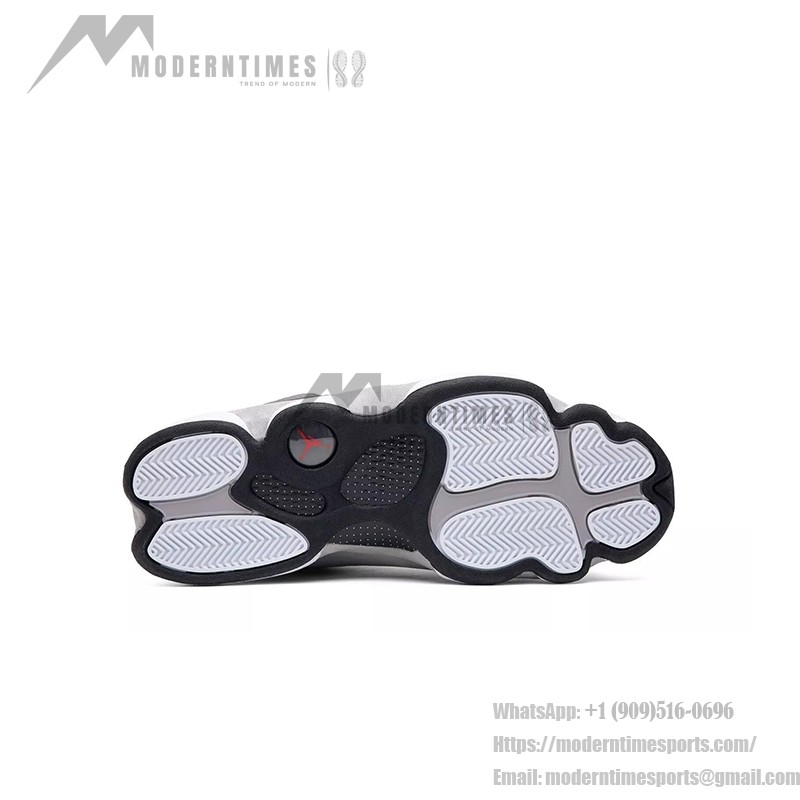 Air Jordan 13 Retro "Atmosphere Grey" 414571-016 - ミニマルグレーのクラシック Air Jordan 13 Retro "Atmosphere Grey" 414571-016 - グレーのレザーとスエードのスニーカー
