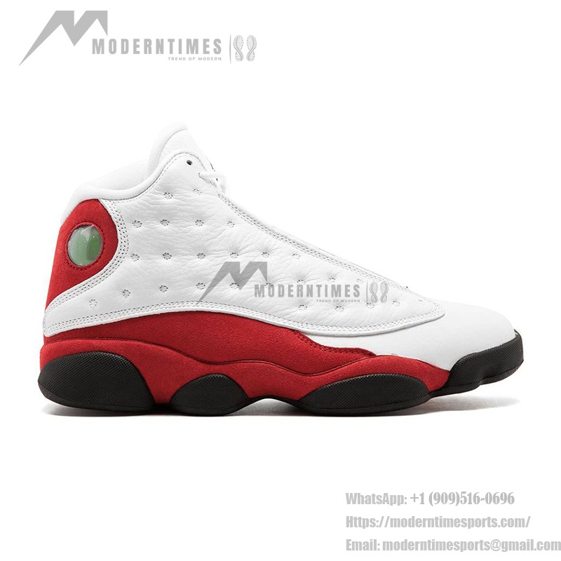 Air Jordan 13 Retro "Chicago" 414571-122 - アイコニックなレッド&ホワイトデザイン Air Jordan 13 Retro "Chicago" 414571-122 - ホワイトレザーとレッドスエードのスニーカー