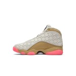 Air Jordan 13 Retro "Chinese New Year" CW4409-100 - エレガントなフェスティブデザイン Air Jordan 13 Retro "Chinese New Year" CW4409-100 - アイボリーとピンクのスニーカー
