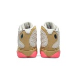 Air Jordan 13 Retro "Chinese New Year" CW4409-100 - エレガントなフェスティブデザイン Air Jordan 13 Retro "Chinese New Year" CW4409-100 - アイボリーとピンクのスニーカー