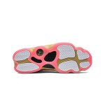 Air Jordan 13 Retro "Chinese New Year" CW4409-100 - エレガントなフェスティブデザイン Air Jordan 13 Retro "Chinese New Year" CW4409-100 - アイボリーとピンクのスニーカー