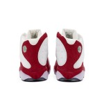 Air Jordan 13 Retro "Grey Toe" 414571-126 - アイコニックなレッド、ホワイト、グレーデザイン Air Jordan 13 Retro "Grey Toe" 414571-126 - ホワイトレザー、レッドスエード、グレートゥのデザイン