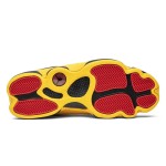 エア ジョーダン 13 レトロ 414571-035 メロ クラス オブ 2002 ブラック&イエロー バスケットボールシューズ エア ジョーダン 13 レトロ メロ クラス オブ 2002 ブラック&イエロー、プレミアムスエードオーバーレイ付き