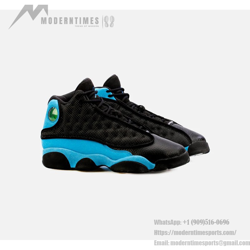 Air Jordan 13 Retro "Black University Blue" 884129-041 Air Jordan 13 Retro "Black University Blue" 884129-041 - 黒と青のスニーカー