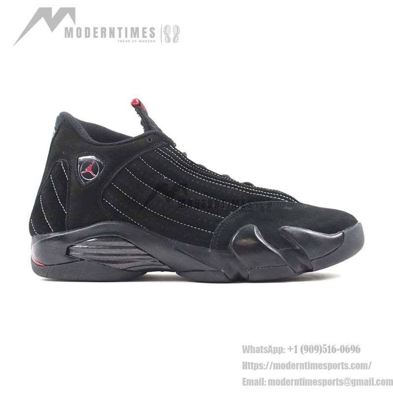Air Jordan 14 Retro アイコニックなフェラーリインスパイアデザイン Air Jordan 14 Retro - ブラックとレッドのフェラーリインスパイアスニーカー