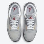 Air Jordan 3 "Cool Grey" 限定版スニーカー サイドビューのAir Jordan 3 "Cool Grey" CT8532-012 スニーカー