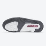 Air Jordan 3 "Cool Grey" 限定版スニーカー サイドビューのAir Jordan 3 "Cool Grey" CT8532-012 スニーカー