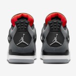 Air Jordan 4 Infrared DH6927-061 スニーカー Air Jordan 4 Infrared DH6927-061 スニーカー - クラシックな黒と鮮やかなインフラレッドアクセント