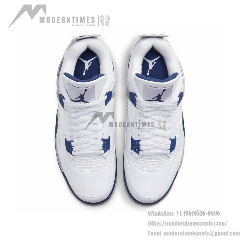 Air Jordan 4 Retro Midnight Navyスニーカー 白いレザーとネイビーアクセントのAir Jordan 4 Retro Midnight Navyスニーカー