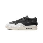 Air Jordan 4 RM "Black Sail" FQ7939-001 - ローカットストリートウェアスニーカー Air Jordan 4 RM "Black Sail" FQ7939-001 ブラックとホワイトのローカットスニーカー