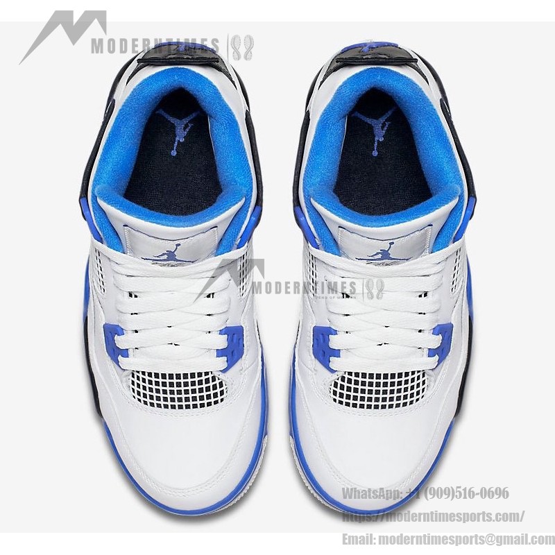Air Jordan 4 Retro Motorsports 限定版 白、黒、ロイヤルブルーのアクセントがあるAir Jordan 4 Retro Motorsportsスニーカー