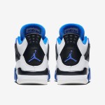 Air Jordan 4 Retro Motorsports 限定版 白、黒、ロイヤルブルーのアクセントがあるAir Jordan 4 Retro Motorsportsスニーカー